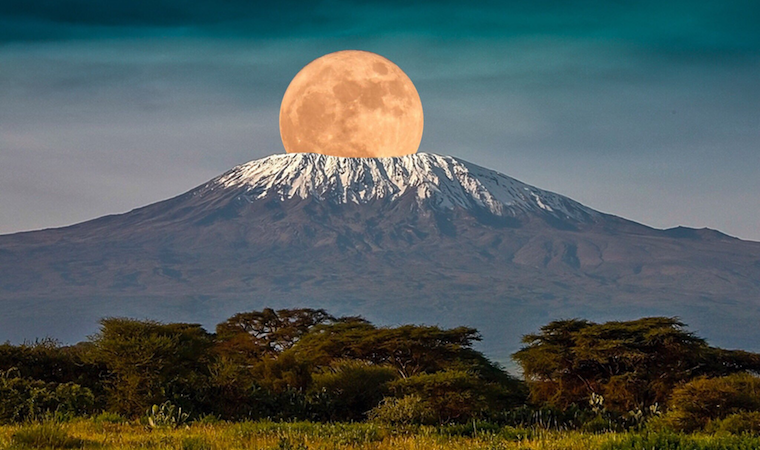 Mount-Kilimajaro-National-Park-760x450
